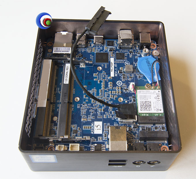GigaByte GB-BSi5HT-6200